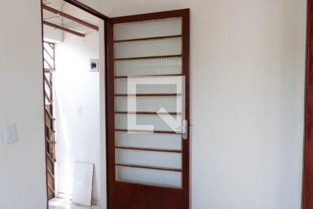 Cozinha de kitnet/studio para alugar com 1 quarto, 32m² em Dom Bosco, Belo Horizonte