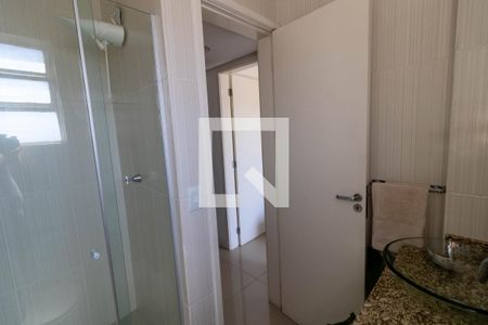 Banheiro 1 de apartamento à venda com 2 quartos, 79m² em Santana, Porto Alegre