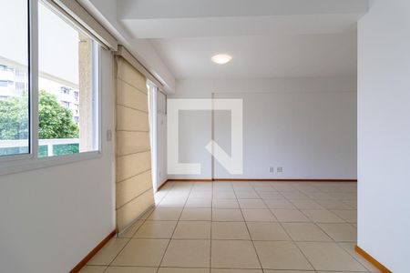 Sala de apartamento à venda com 2 quartos, 90m² em Praça da Bandeira, Rio de Janeiro