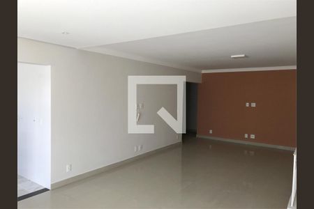 Casa à venda com 3 quartos, 351m² em Vila Guilherme, São Paulo