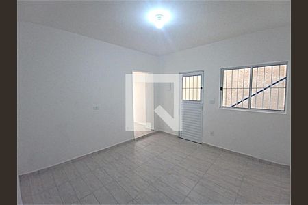 Casa à venda com 4 quartos, 194m² em Vila Oratorio, São Paulo