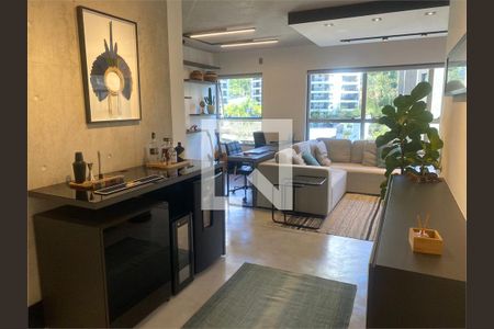 Apartamento à venda com 1 quarto, 75m² em Jardim Fonte do Morumbi, São Paulo