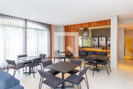 Apartamento à venda com 3 quartos, 166m² em Vila Sofia, São Paulo