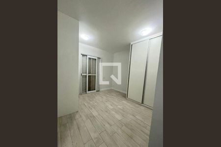 Casa à venda com 2 quartos, 136m² em Jardim das Acacias, São Paulo