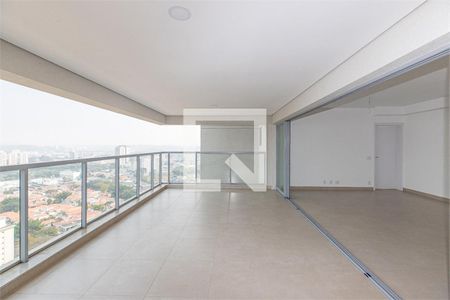 Apartamento à venda com 3 quartos, 121m² em Vila Sofia, São Paulo