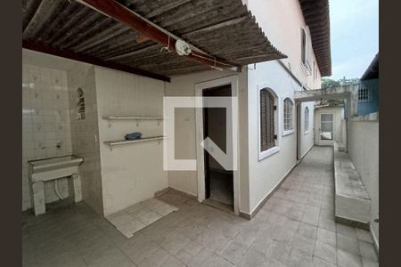 Casa à venda com 3 quartos, 149m² em Vila Polopoli, São Paulo