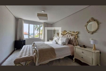 Casa à venda com 3 quartos, 347m² em Chácara Monte Alegre, São Paulo