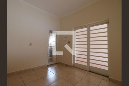 Sala de casa para alugar com 2 quartos, 100m² em Vila Tibério, Ribeirão Preto