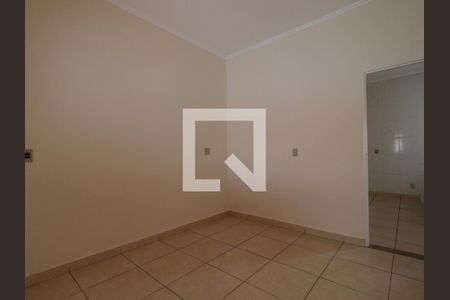 Sala de casa para alugar com 2 quartos, 100m² em Vila Tibério, Ribeirão Preto