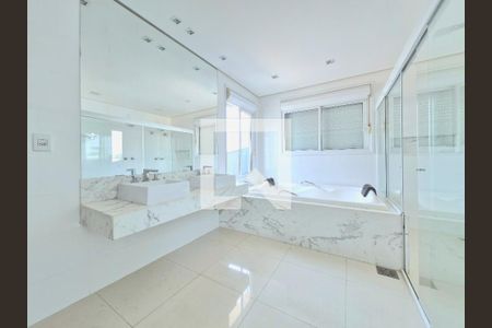 Banheiro - Quarto de casa para alugar com 5 quartos, 360m² em Pontal da Liberdade, Lagoa Santa