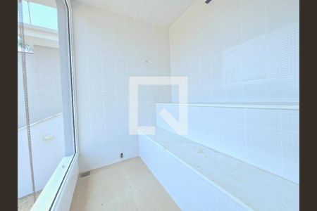 Piscina de casa para alugar com 5 quartos, 360m² em Pontal da Liberdade, Lagoa Santa