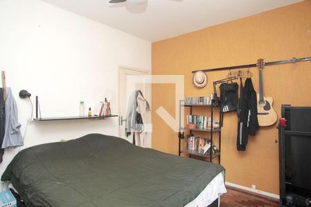 Quarto 1 de apartamento à venda com 2 quartos, 63m² em Farroupilha, Porto Alegre