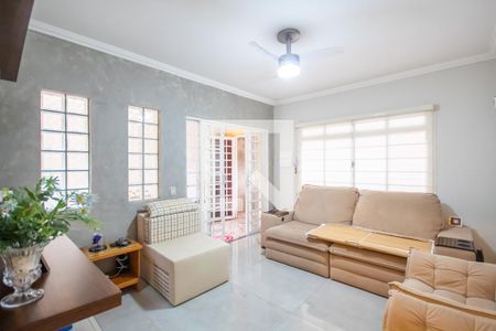 Sala de casa à venda com 2 quartos, 160m² em Jardim das Flores, Osasco