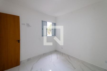 Quarto de apartamento para alugar com 2 quartos, 40m² em Vila Antonieta, São Paulo