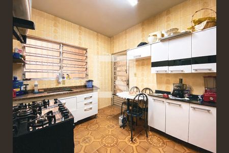 Cozinha  de casa à venda com 4 quartos, 246m² em Vila Universitaria, São Paulo