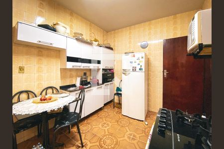 Cozinha  de casa à venda com 4 quartos, 246m² em Vila Universitaria, São Paulo