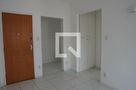 Sala de apartamento para alugar com 1 quarto, 50m² em Sumaré, São Paulo