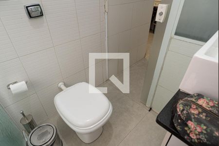 Apartamento à venda com 48m², 1 quarto e sem vaga Apartamento à venda com 48m², 1 quarto e sem vagaBanheiro