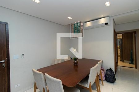 Sala de casa à venda com 3 quartos, 125m² em Jardim Japao, São Paulo