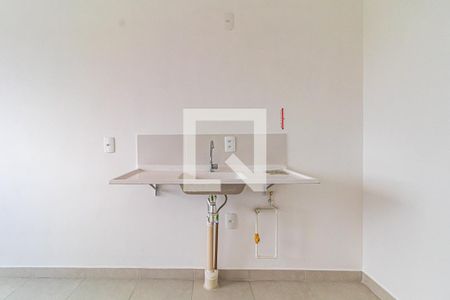 Cozinha de apartamento para alugar com 2 quartos, 32m² em Jardim Celeste, São Paulo