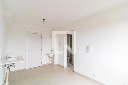 Sala de apartamento para alugar com 2 quartos, 32m² em Jardim Celeste, São Paulo