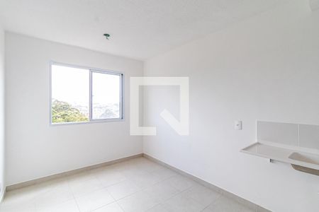 Sala de apartamento para alugar com 2 quartos, 32m² em Jardim Celeste, São Paulo