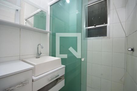 Banheiro de kitnet/studio para alugar com 1 quarto, 29m² em Icaraí, Niterói