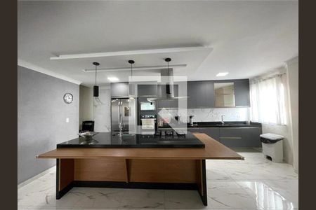 Casa à venda com 3 quartos, 187m² em Vila Alto de Santo Andre, Santo André