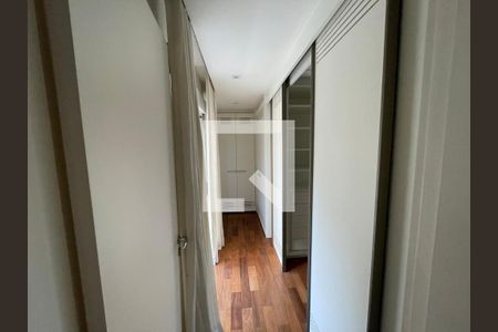 Foto 14 de apartamento à venda com 4 quartos, 265m² em Jardim Morumbi, São Paulo