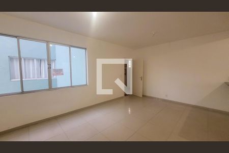 Sala de apartamento à venda com 3 quartos, 88m² em Parque das Industrias, Betim