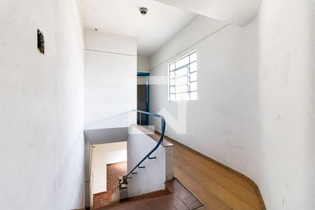 Corredor de casa à venda com 3 quartos, 200m² em Vila da Saúde, São Paulo