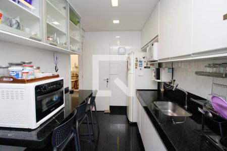 Apartamento à venda com 3 quartos, 96m² em Cidade Nova, Belo Horizonte