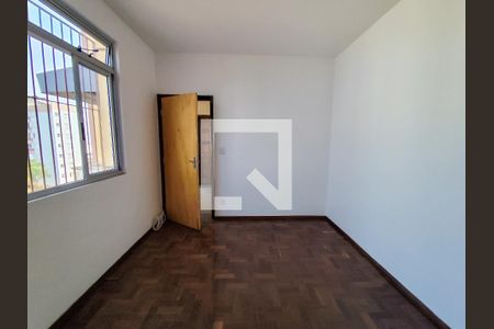 Apartamento à venda com 2 quartos, 70m² em Grajaú, Belo Horizonte