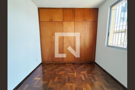 Apartamento à venda com 2 quartos, 70m² em Grajaú, Belo Horizonte