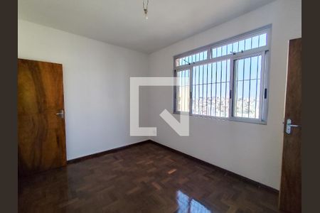 Sala de apartamento à venda com 2 quartos, 70m² em Grajaú, Belo Horizonte