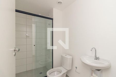 Banheiro de kitnet/studio para alugar com 1 quarto, 25m² em Vila Buarque, São Paulo