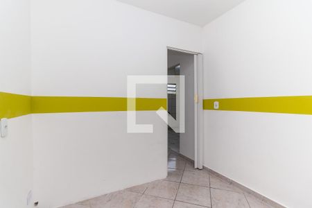 Quarto 1 de apartamento para alugar com 3 quartos, 56m² em Conjunto Residencial José Bonifácio, São Paulo