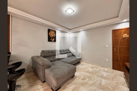 Sala de apartamento para alugar com 2 quartos, 51m² em Vila Clarice, Santo André