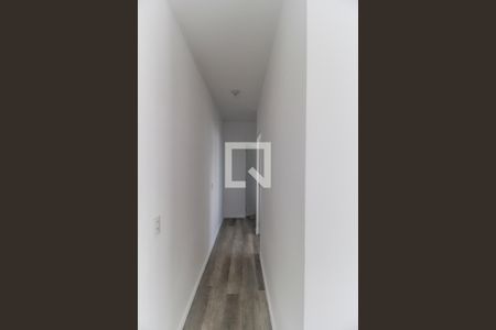 Corredor de apartamento para alugar com 2 quartos, 56m² em Parque Viana, Barueri