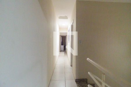 Hall de casa para alugar com 3 quartos, 120m² em Parque Cruzeiro do Sul, São Paulo