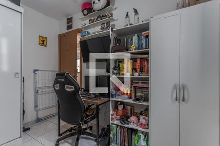 Quarto 2 de apartamento à venda com 2 quartos, 42m² em Jardim Leopoldina, Porto Alegre