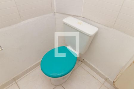 Banheiro de kitnet/studio para alugar com 1 quarto, 35m² em República, São Paulo