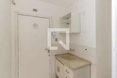 Cozinha de kitnet/studio para alugar com 1 quarto, 35m² em República, São Paulo