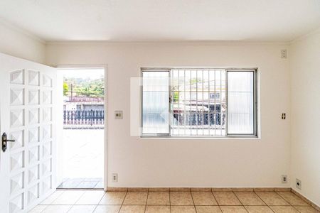 Sala de casa para alugar com 3 quartos, 238m² em Vila Dalva, São Paulo