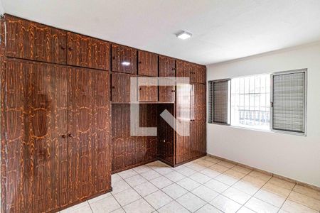 Quarto 01 de casa para alugar com 3 quartos, 238m² em Vila Dalva, São Paulo