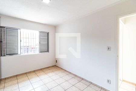 Quarto 01 de casa para alugar com 3 quartos, 238m² em Vila Dalva, São Paulo