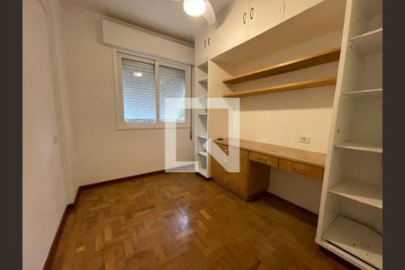 Quarto 1 de apartamento para alugar com 3 quartos, 74m² em Vila Pirajussara, São Paulo