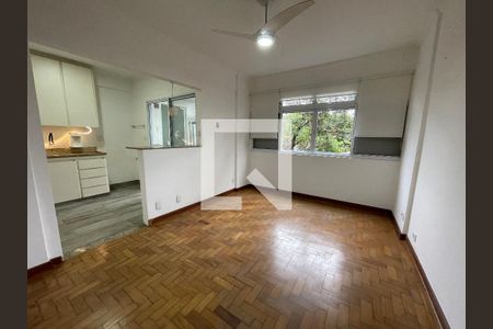 Sala de apartamento para alugar com 3 quartos, 74m² em Vila Pirajussara, São Paulo