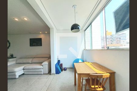 Apartamento à venda com 4 quartos, 115m² em Buritis, Belo Horizonte