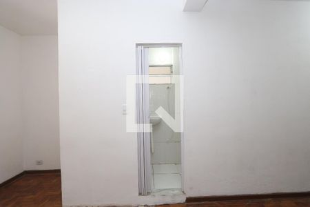 Suite de casa para alugar com 1 quarto, 80m² em Jardim Miriam, São Paulo